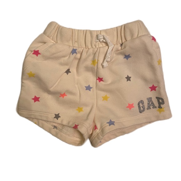 Lot of 5 Shorts - 18-24months - Old Navy, Oshkosh, Baby Gap - Picture 2 of 11
